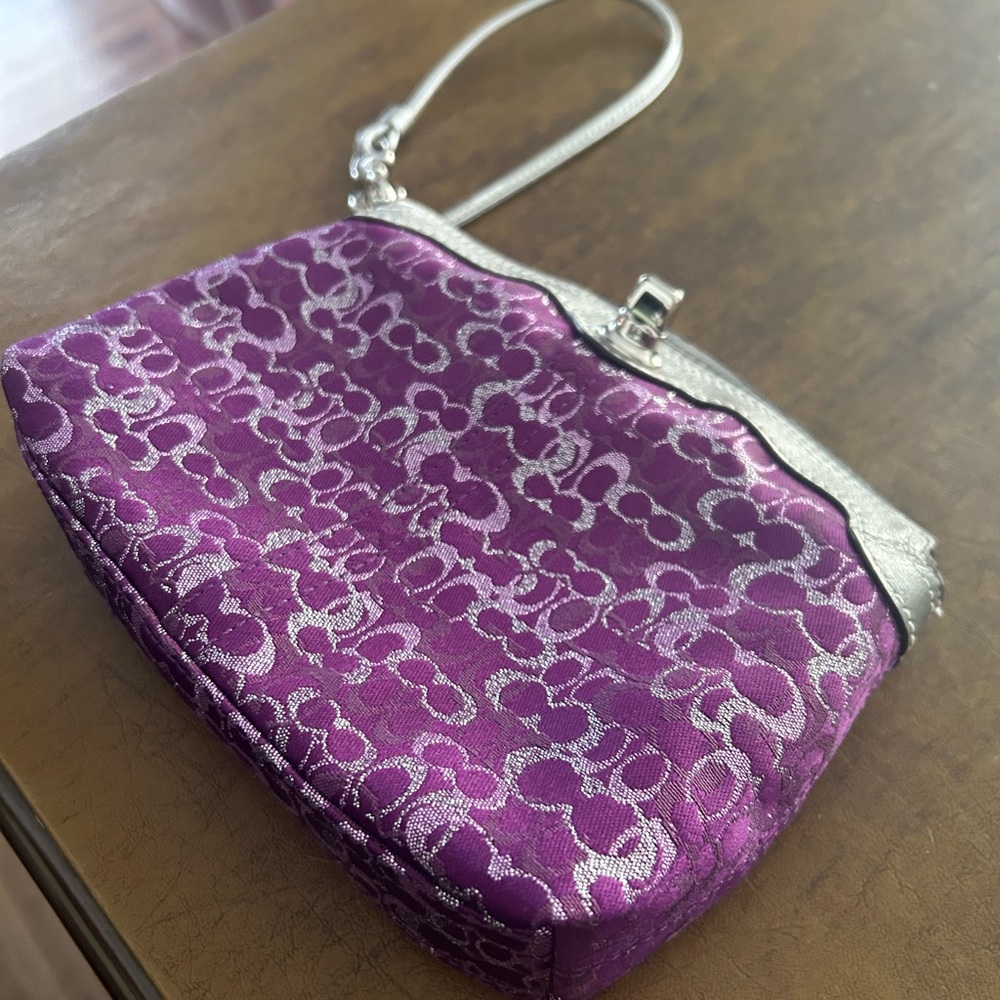 Mint condition - used twice! Not practical for me anymore - maybe it is for you!